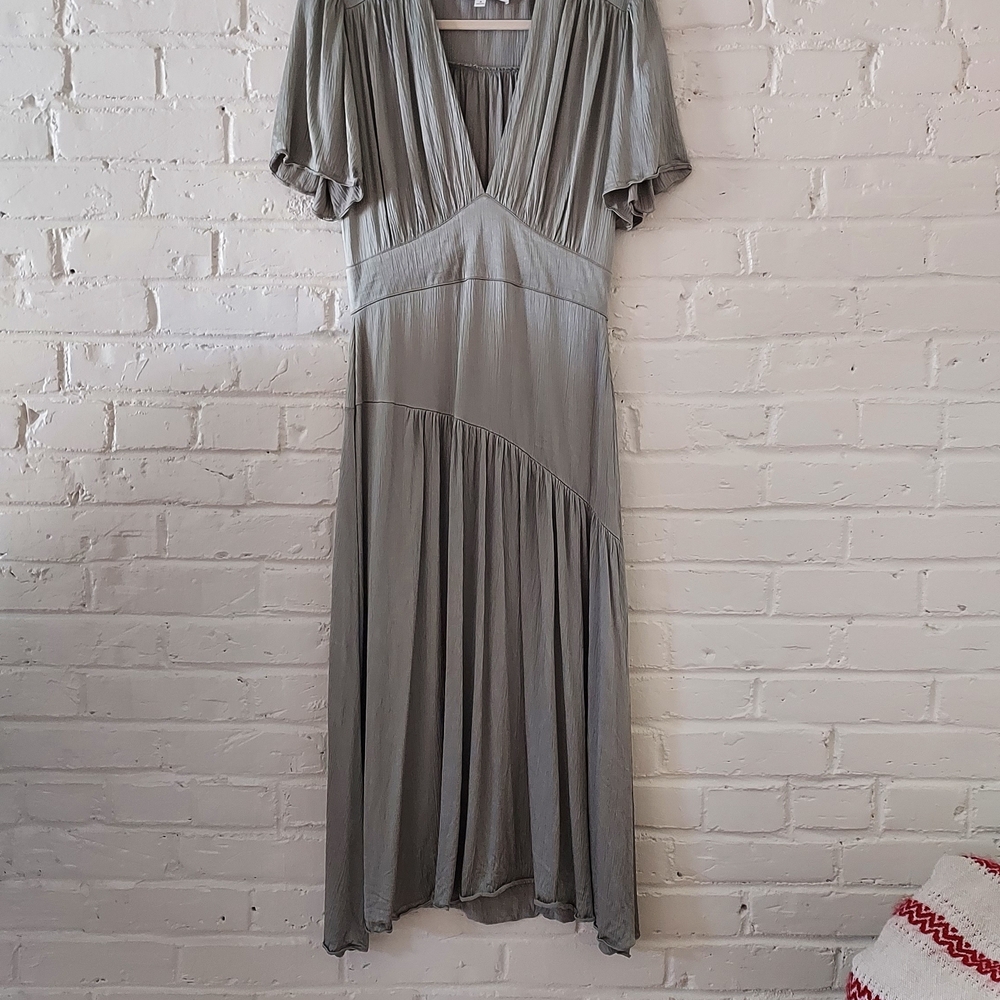 DownEast Sage Green V-Neck Maxi Dress with Flutter Sleeves